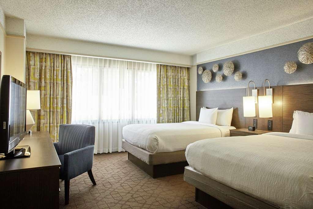 Embassy Suites By Hilton Atlanta Galleria Номер фото